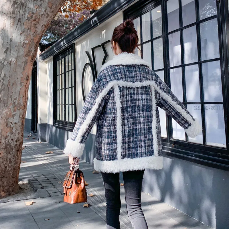 Cotton Coat Female 2020 Winter New Lambs Hair Small Fragrance Wind Long Section Korean Loose Plaid Student Plaid Jacket XX49 
Cotton Coat Female 2020 Winter New Lambs Hair Small Fragrance Wind Long Section Korean Loose Plaid Student Plaid Jacket XX49