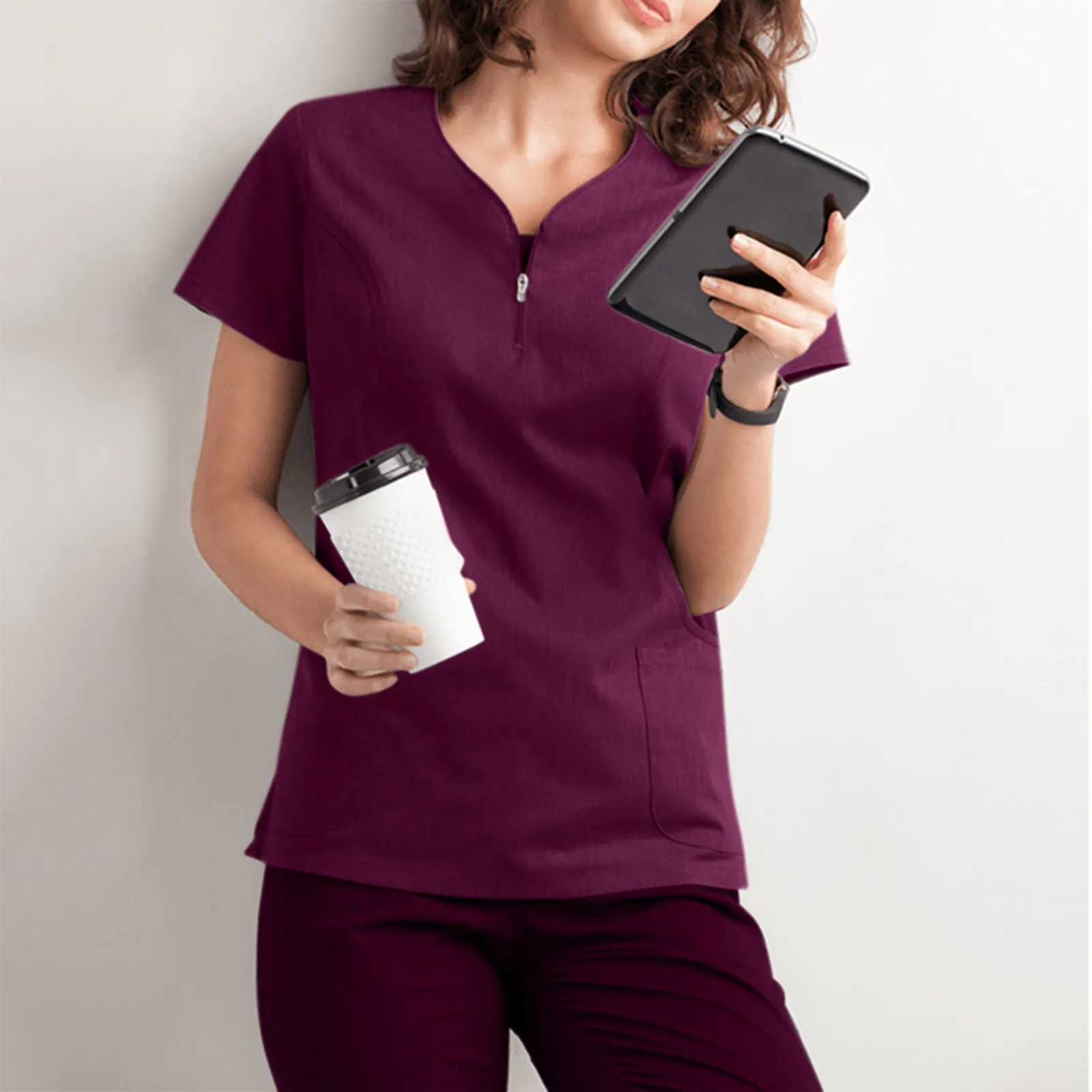 New Women's Scrub Tops Casual Nurse Uniform Blouse Short Sleeve V-Neck Zipper Pocket Care Workers T-Shirt
New Women's Scrub Tops Casual Nurse Uniform Blouse Short Sleeve V-Neck Zipper Pocket Care Workers T-Shirt