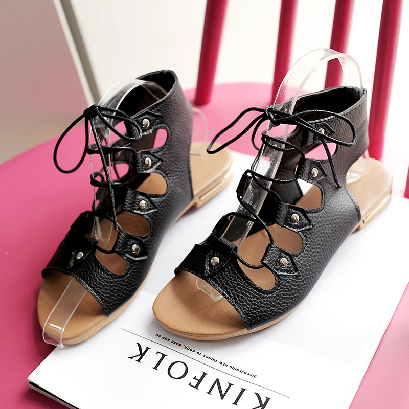 Fashion Casual Gladiator Sandals Women 2021 Summer Ankle Strap Flat Women Sheos Peep Toe Cross-tied Sandals Female Plus Size 43
Fashion Casual Gladiator Sandals Women 2021 Summer Ankle Strap Flat Women Sheos Peep Toe Cross-tied Sandals Female Plus Size 43