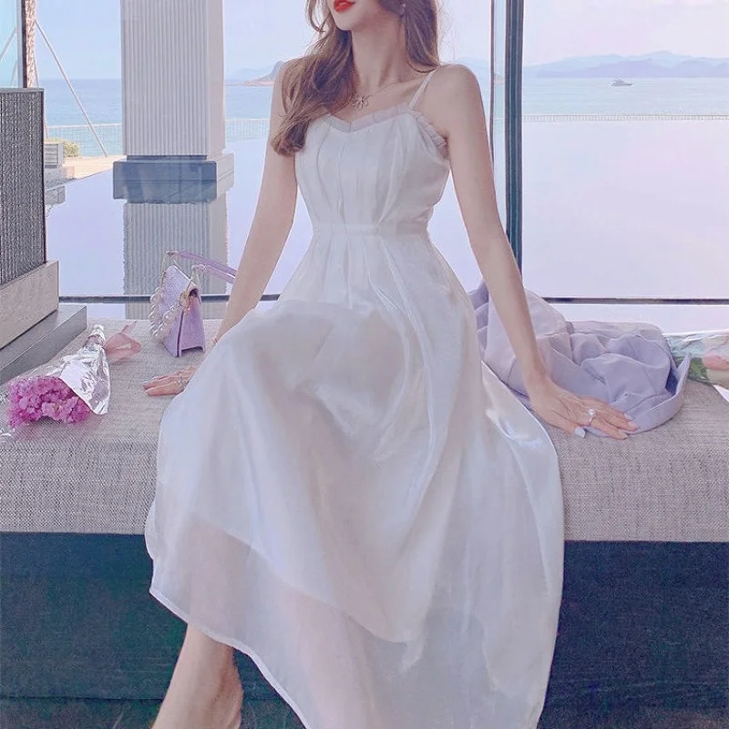 Elegant Summer Strap Dress Women Kawaii French Vintage Princess Sexy Fairy Dress Female Casual V-neck Party Beach Dress 2021
Elegant Summer Strap Dress Women Kawaii French Vintage Princess Sexy Fairy Dress Female Casual V-neck Party Beach Dress 2021