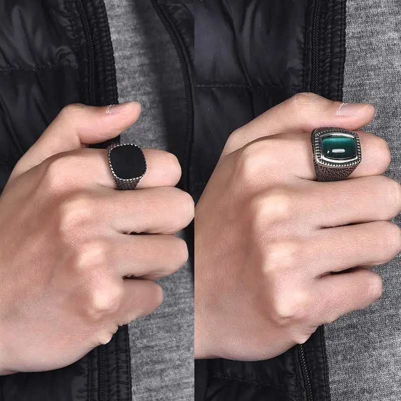 Retro Men Ring Titanium Steel Simple Black Punctiform Geometric Finger Rings for Male Fashion Waterproof Jewelry Gift for Him
Retro Men Ring Titanium Steel Simple Black Punctiform Geometric Finger Rings for Male Fashion Waterproof Jewelry Gift for Him