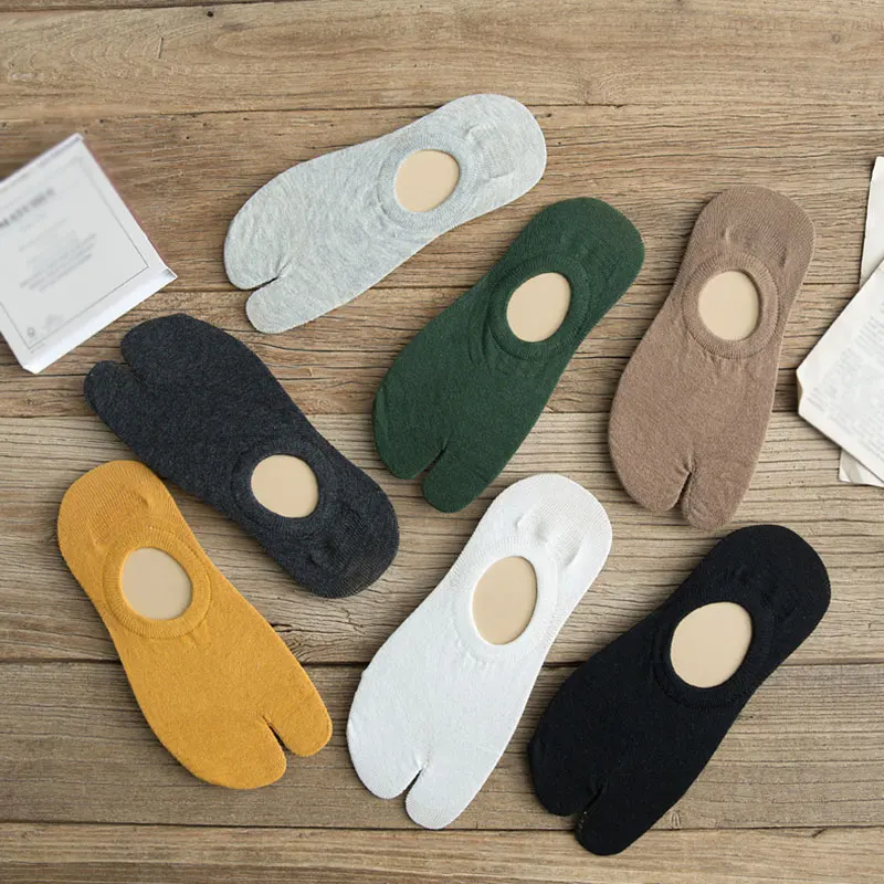 Non-slip Foot Socks Women Summer Socks Silicone Low Cut Fashion Solid Color Cotton Unisex Boat Socks Two Finger Ankle Socks
Non-slip Foot Socks Women Summer Socks Silicone Low Cut Fashion Solid Color Cotton Unisex Boat Socks Two Finger Ankle Socks