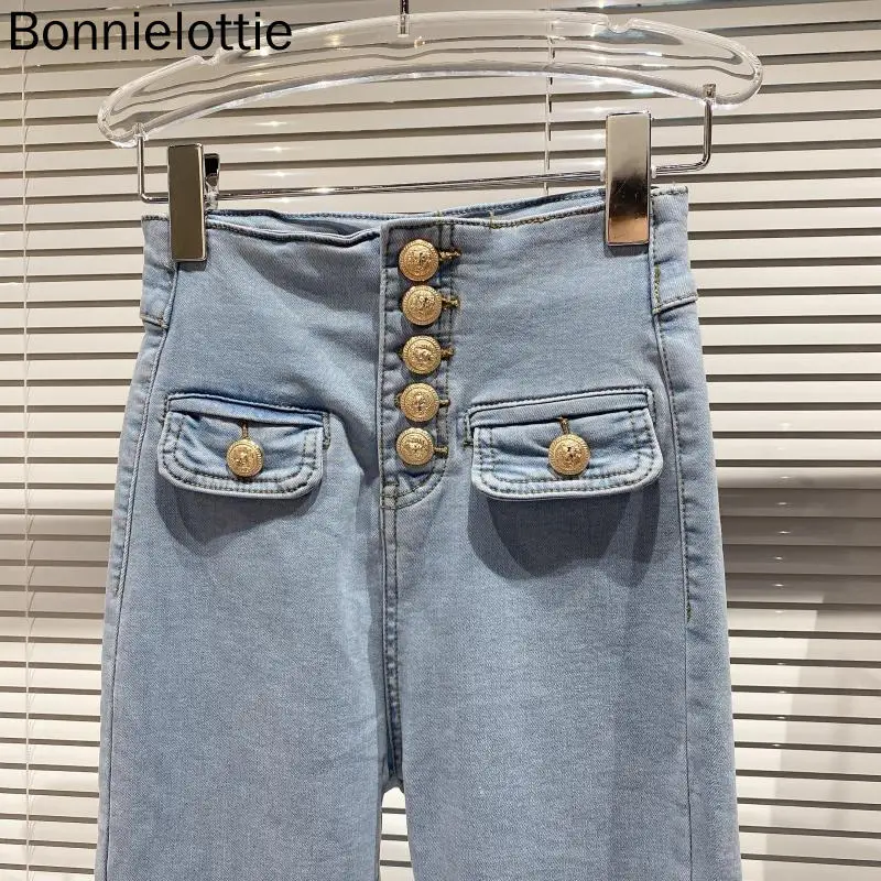2021 Winter New Double Pocket Metal Button Temperament Celebrity High Waist Elastic Pencil Bottomed Jeans High Quality
2021 Winter New Double Pocket Metal Button Temperament Celebrity High Waist Elastic Pencil Bottomed Jeans High Quality