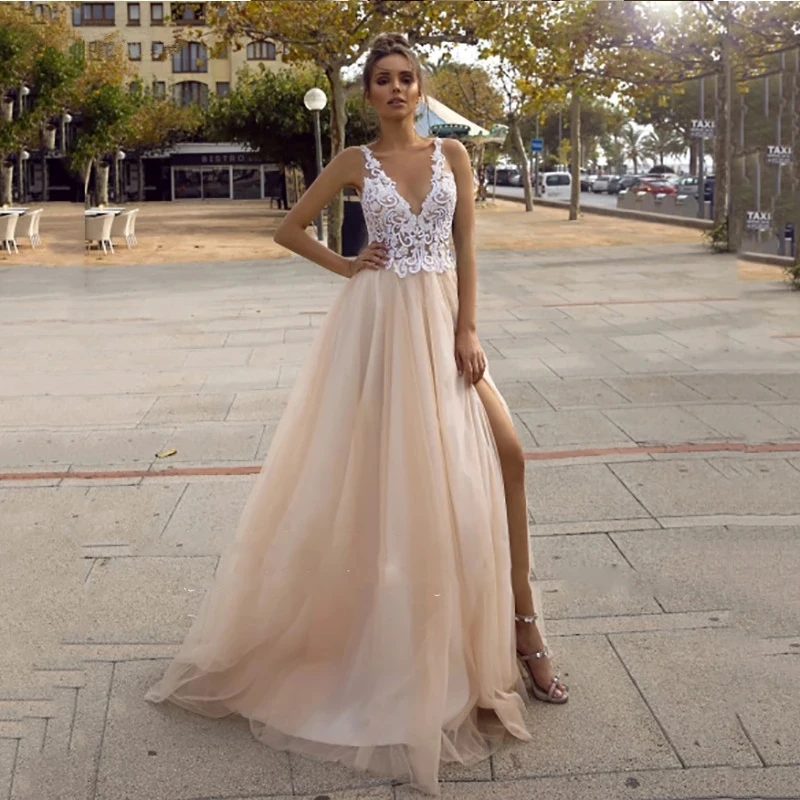 Vestidos 2021 Champagne Lace Wedding Dresses A Line Tulle Lace Boho Bridal Gowns Robe De Mariee Side Split Wedding Bride Dresse
Vestidos 2021 Champagne Lace Wedding Dresses A Line Tulle Lace Boho Bridal Gowns Robe De Mariee Side Split Wedding Bride Dresse