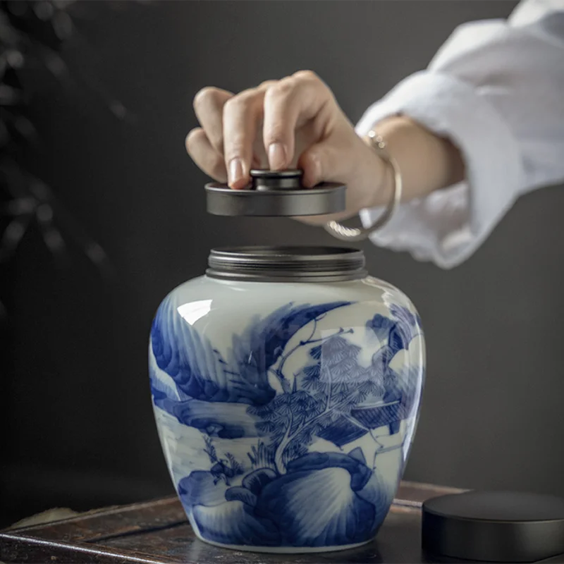 

China Blue and White Porcelain Ceramic Tea Caddy Dried Fruit Sealed Storage Jar Metal lid Storage Jar Creative Home Decoration