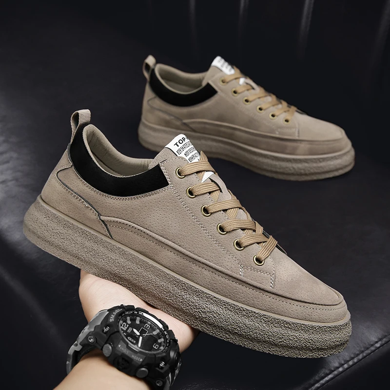 Fashionable Korean Men's Flat Shoes, Comfortable and Lightweight Men's Casual Shoes, Fashionable Breathable Non-slip Sneakers
Fashionable Korean Men's Flat Shoes, Comfortable and Lightweight Men's Casual Shoes, Fashionable Breathable Non-slip Sneakers
