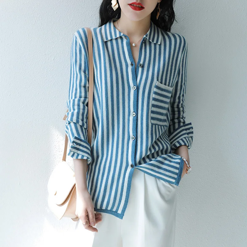 Wool knitted cardigan women 2021 spring and autumn new POLO collar Korean version of loose vertical striped shirt show thin
Wool knitted cardigan women 2021 spring and autumn new POLO collar Korean version of loose vertical striped shirt show thin