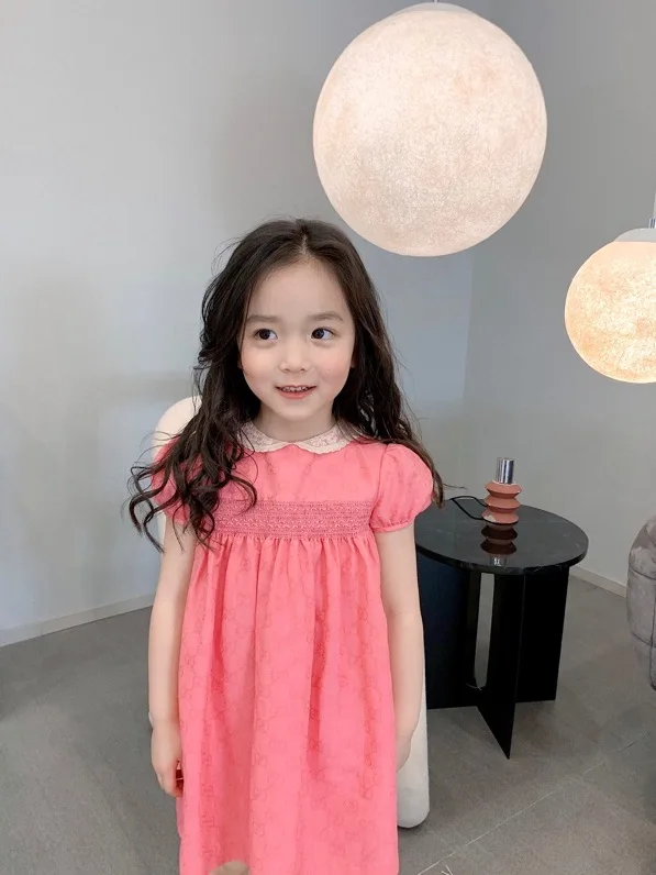 2021 summer new girls' letter lace collar Silk Jacquard Dress academy style sweet short sleeve Princess Dress Birthday Dress
2021 summer new girls' letter lace collar Silk Jacquard Dress academy style sweet short sleeve Princess Dress Birthday Dress