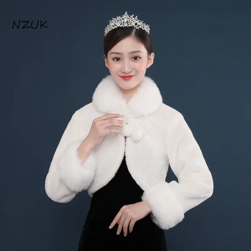 Bride Shawl Married Wool Rabbit Fur Collar Long-Sleeved Small Wedding Dress Warm Coat Winter Accessories PJ036
Bride Shawl Married Wool Rabbit Fur Collar Long-Sleeved Small Wedding Dress Warm Coat Winter Accessories PJ036