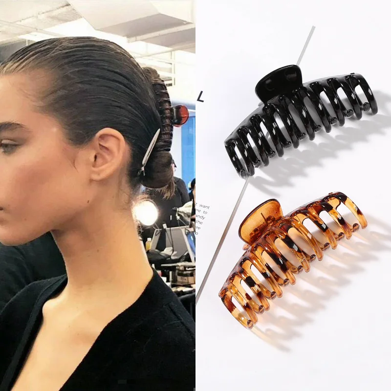 New Solid Color Big Barrette Crab Hair Claws Bath Hair Claw Ponytail Clip Large Hair Clamps Claw Clip Fashion Clip Women Girls
New Solid Color Big Barrette Crab Hair Claws Bath Hair Claw Ponytail Clip Large Hair Clamps Claw Clip Fashion Clip Women Girls