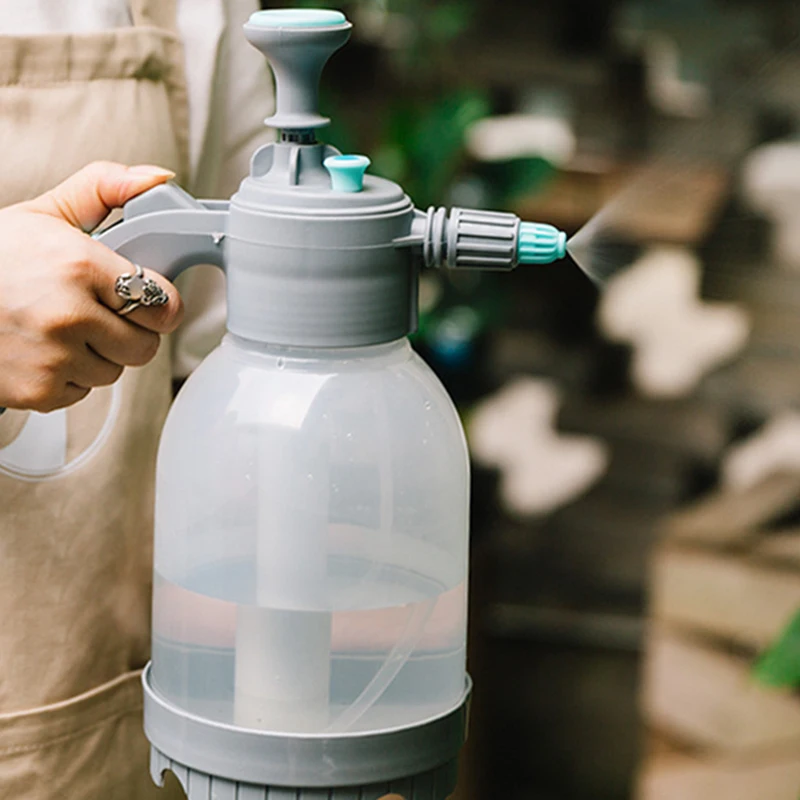 Economical Water the Flowers Irrigate Watering Can Spray Bottle Agricultural Small Sprayer ds99
Economical Water the Flowers Irrigate Watering Can Spray Bottle Agricultural Small Sprayer ds99