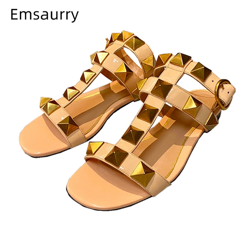 Sexy T-strap Rivet Decor Sandals Women 2021 Flat Heel Genuine Leather Fretwork Slingbacks Party Shoes Summer
Sexy T-strap Rivet Decor Sandals Women 2021 Flat Heel Genuine Leather Fretwork Slingbacks Party Shoes Summer