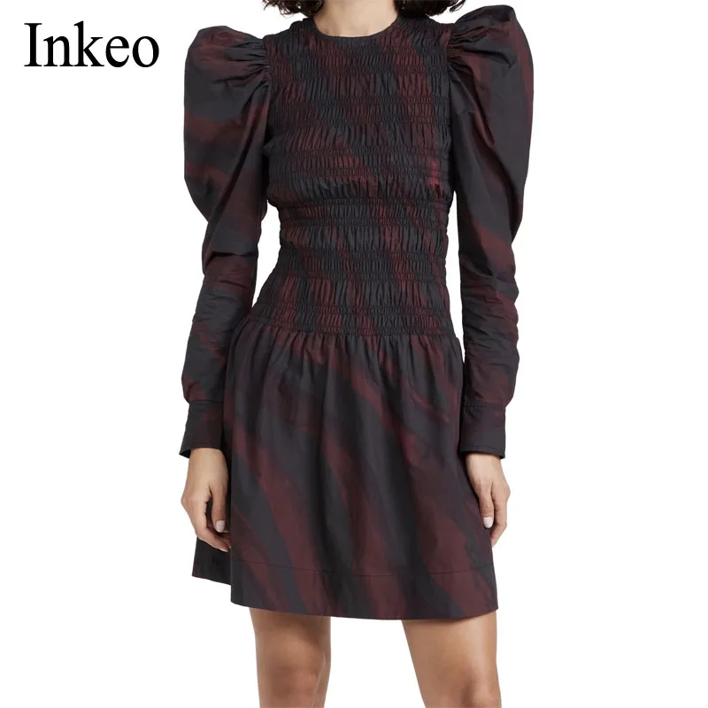 Платье женское стрейчевое с рукавами-фонариками и художественным принтом
Платье женское стрейчевое с рукавами-фонариками и художественным принтом