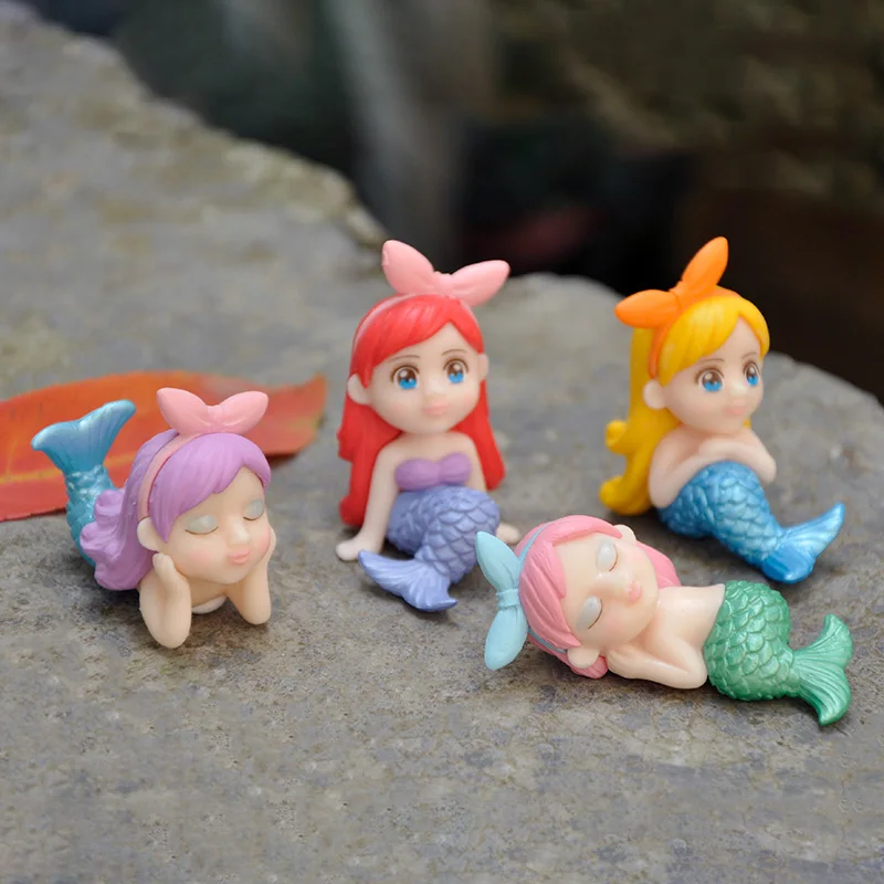 1PC New Creative Cute Mermaid Decoration Fashion Doll Girls Couple Fairy Garden Miniatures Gnomes Moss Terrariums Mini Figures
1PC New Creative Cute Mermaid Decoration Fashion Doll Girls Couple Fairy Garden Miniatures Gnomes Moss Terrariums Mini Figures