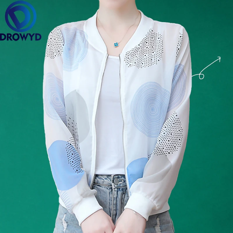 Summer Blue Print Thin Baseball Jacket Women New Casual Pockets Transparent Bomber Tops Breathable Sunscreen Cardigan Loose Coat
Summer Blue Print Thin Baseball Jacket Women New Casual Pockets Transparent Bomber Tops Breathable Sunscreen Cardigan Loose Coat