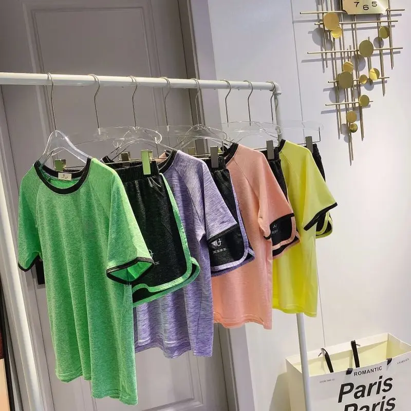 2021 Summer New Sportswear Quick-Drying Clothes Suit Leisure Home Fitness Running Yoga Short-Sleeved Shorts Two-Piece Suit
2021 Summer New Sportswear Quick-Drying Clothes Suit Leisure Home Fitness Running Yoga Short-Sleeved Shorts Two-Piece Suit