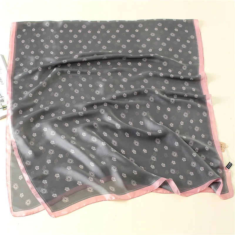 Women Imitation Silk Scarf Small Rose Print Shawls Office Lady Wraps Female Headscarf Beach Bandana Beautiful Gift 90x180cm
Women Imitation Silk Scarf Small Rose Print Shawls Office Lady Wraps Female Headscarf Beach Bandana Beautiful Gift 90x180cm