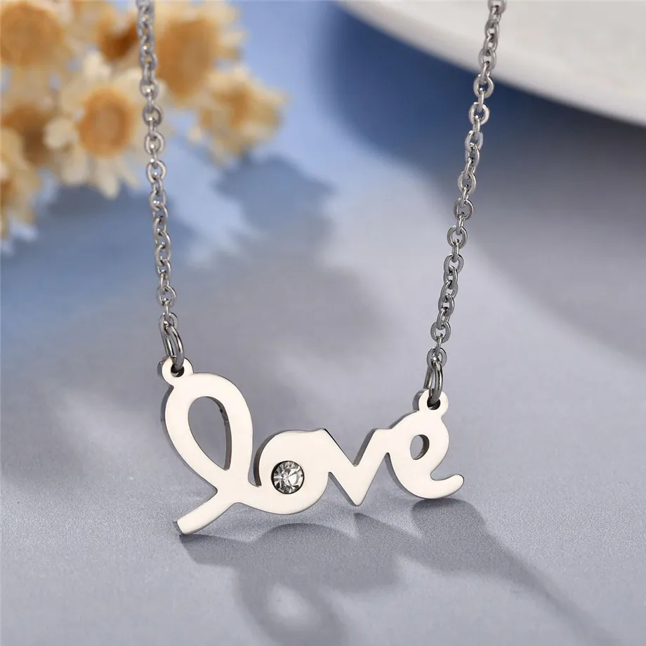 High Quality Colier Love Letter Necklace Gold/Silver Color Stainless Steel Choker Necklace for Women Jewelry collier femme 2020
High Quality Colier Love Letter Necklace Gold/Silver Color Stainless Steel Choker Necklace for Women Jewelry collier femme 2020