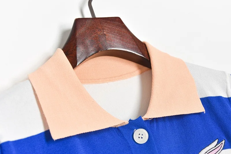 Contrast Color Striped Polo Dress 2020 Summer New Turn-down Collar Short Sleeve Straight Casual Dress Women Short Mini Dress 
Contrast Color Striped Polo Dress 2020 Summer New Turn-down Collar Short Sleeve Straight Casual Dress Women Short Mini Dress