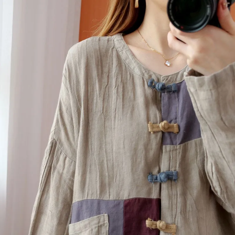 Women Vintage Cotton Linen Shirts New Arrival 2020 Autumn Arts Style O-neck Patchwork Color Female Loose Casual Tops S1856 
Women Vintage Cotton Linen Shirts New Arrival 2020 Autumn Arts Style O-neck Patchwork Color Female Loose Casual Tops S1856