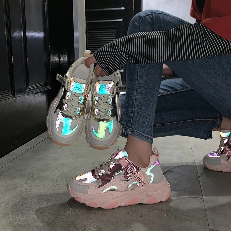 Кроссовки женские массивные, Вулканизированная подошва, спортивная обувь для бега, на платформе, 2021
Кроссовки женские массивные, Вулканизированная подошва, спортивная обувь для бега, на платформе, 2021