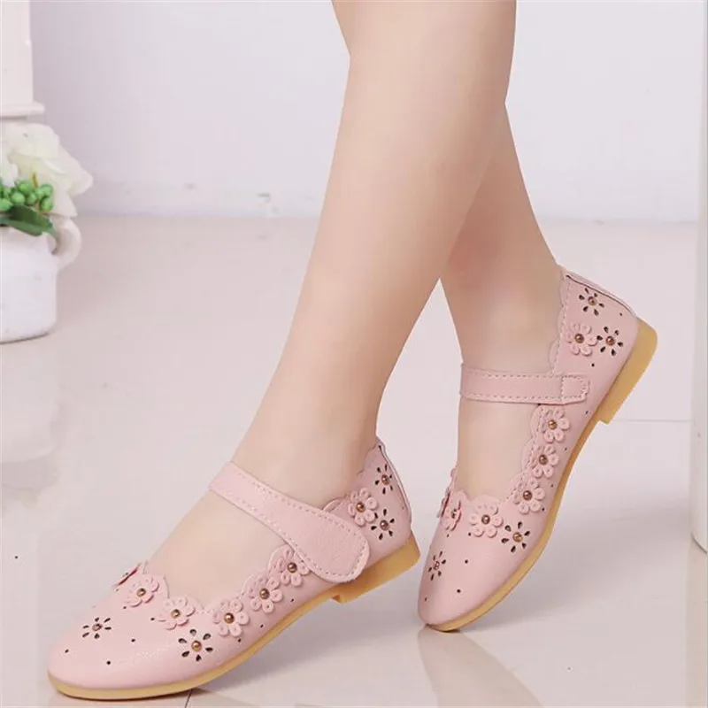 2021 spring new xiaohuaduo girl's shoes children's fashion shoes lovely lady soft sole antiskid princess shoes
2021 spring new xiaohuaduo girl's shoes children's fashion shoes lovely lady soft sole antiskid princess shoes