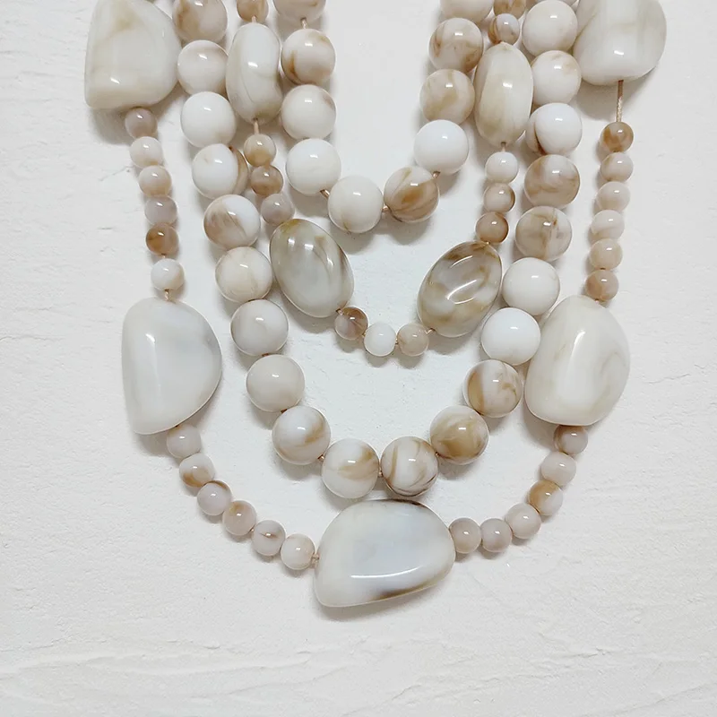 Multi-layered necklace Warm color bead jewellery Adjustable length Acrylic Necklace bohemian styles
Multi-layered necklace Warm color bead jewellery Adjustable length Acrylic Necklace bohemian styles