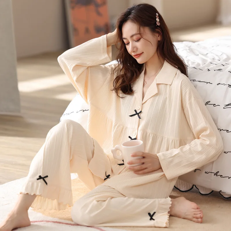Lapel 2PCS Pajamas Suit Cotton Nightwear Spring New Lingerie Home Clothing With Buttons Lounge Long Sleeve Pyjamas Sleep Sets
Lapel 2PCS Pajamas Suit Cotton Nightwear Spring New Lingerie Home Clothing With Buttons Lounge Long Sleeve Pyjamas Sleep Sets