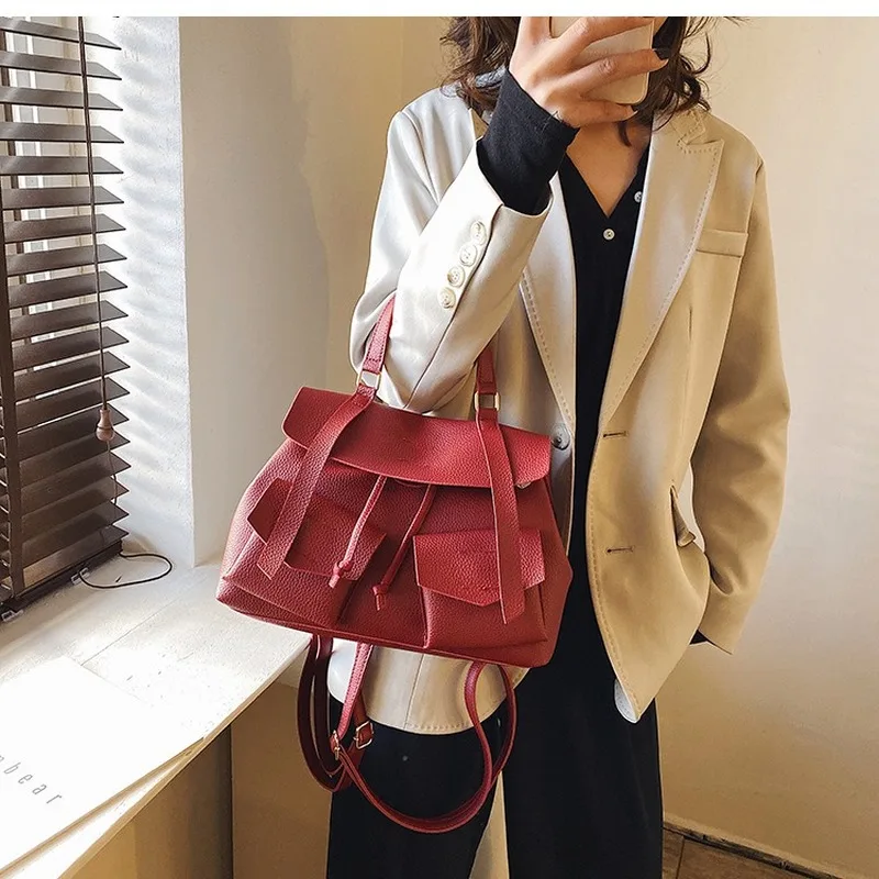 Elegant lady big bag 2020 new brand designer high quality PU leather handbag lady large capacity single shoulder messenger bag
Elegant lady big bag 2020 new brand designer high quality PU leather handbag lady large capacity single shoulder messenger bag