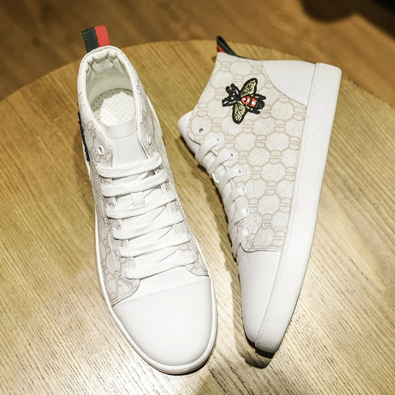 New men's casual shoes fashion comfortable trend casual shoes business office party shoes flat wear-resistant non-slip shoes
New men's casual shoes fashion comfortable trend casual shoes business office party shoes flat wear-resistant non-slip shoes