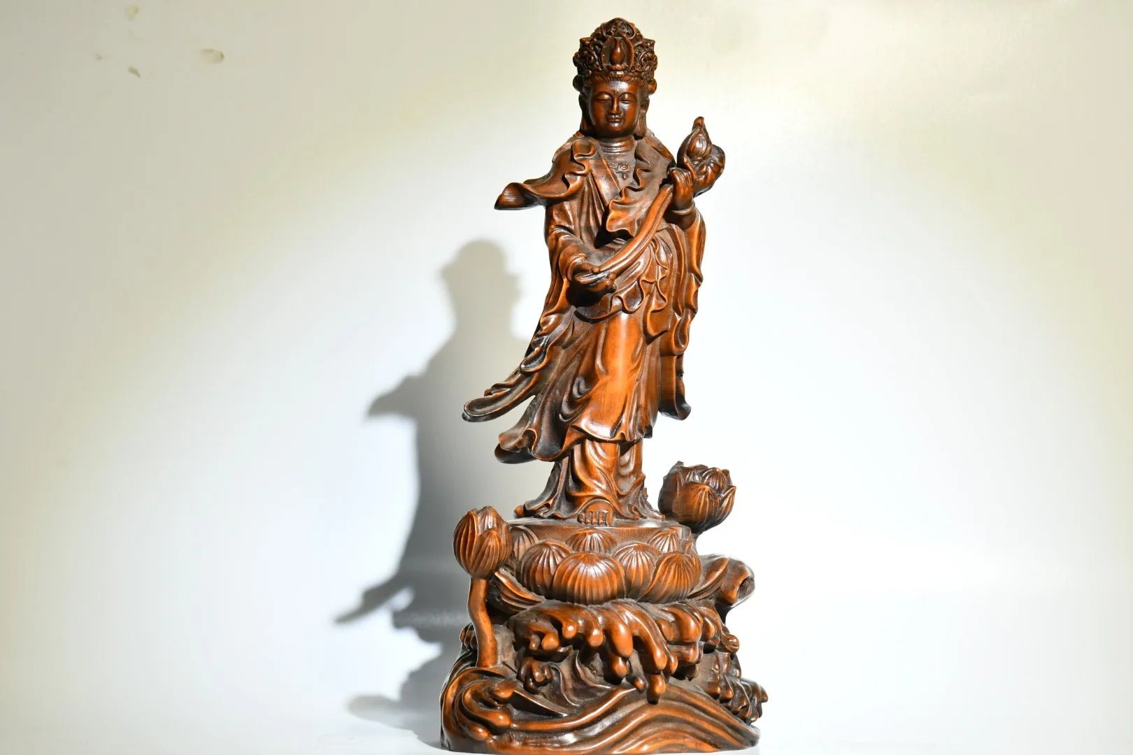 Home Decor 8" China Lucky Old Boxwood Hand-carved Lotus statue of Guanyin Bodhisattva station Lotus Terrace Enshrine the Buddha
Home Decor 8" China Lucky Old Boxwood Hand-carved Lotus statue of Guanyin Bodhisattva station Lotus Terrace Enshrine the Buddha