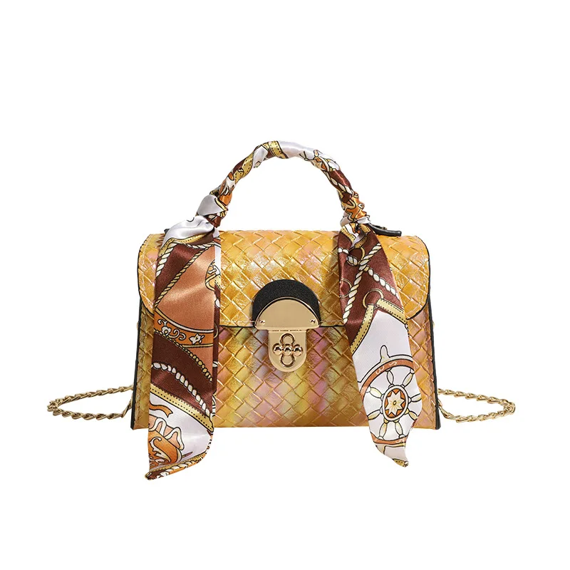 Lady's Small Square HandBag 2021 New Chains Bag Casual All-match Female Shoulder Bag Trendy Bag Women Cross body Bag Girl Charac
Lady's Small Square HandBag 2021 New Chains Bag Casual All-match Female Shoulder Bag Trendy Bag Women Cross body Bag Girl Charac