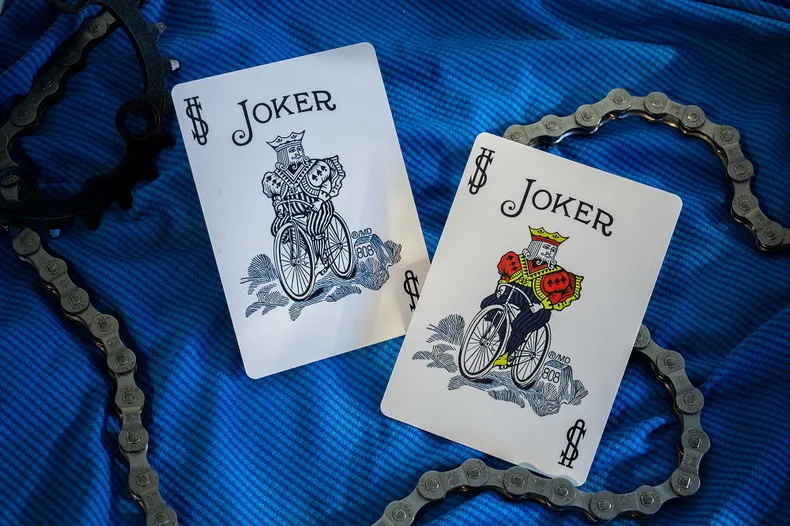 1 Deck Bicycle Cyclist Playing Cards Standard Deck Magic Regular Playing Cards poker Magic Trick Sealed Decks For Magician 
1 Deck Bicycle Cyclist Playing Cards Standard Deck Magic Regular Playing Cards poker Magic Trick Sealed Decks For Magician