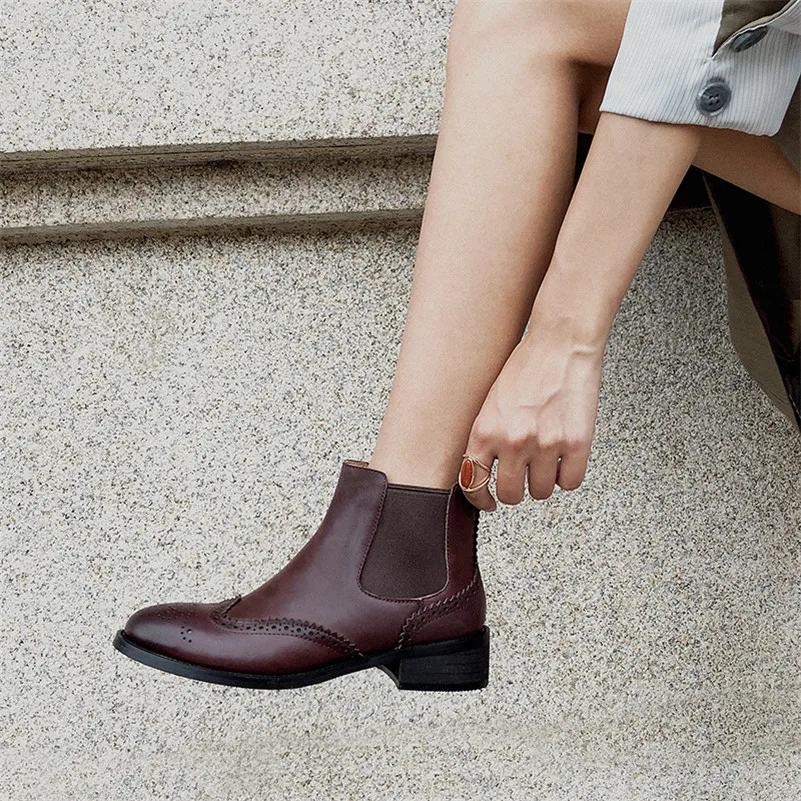 2020 Boots Women Natural Genuine Leather Thick Heels Ankle Boots Winter Autumn Round Toe Brogue Shoes Ladies Size 42
2020 Boots Women Natural Genuine Leather Thick Heels Ankle Boots Winter Autumn Round Toe Brogue Shoes Ladies Size 42
