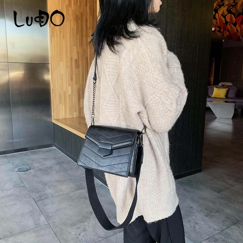 LUCDO Solid Color PU Leather Crossbody Bags For Women Small Shoulder Messenger Bag Female Chain Handbags and Purse Sac A Main
LUCDO Solid Color PU Leather Crossbody Bags For Women Small Shoulder Messenger Bag Female Chain Handbags and Purse Sac A Main