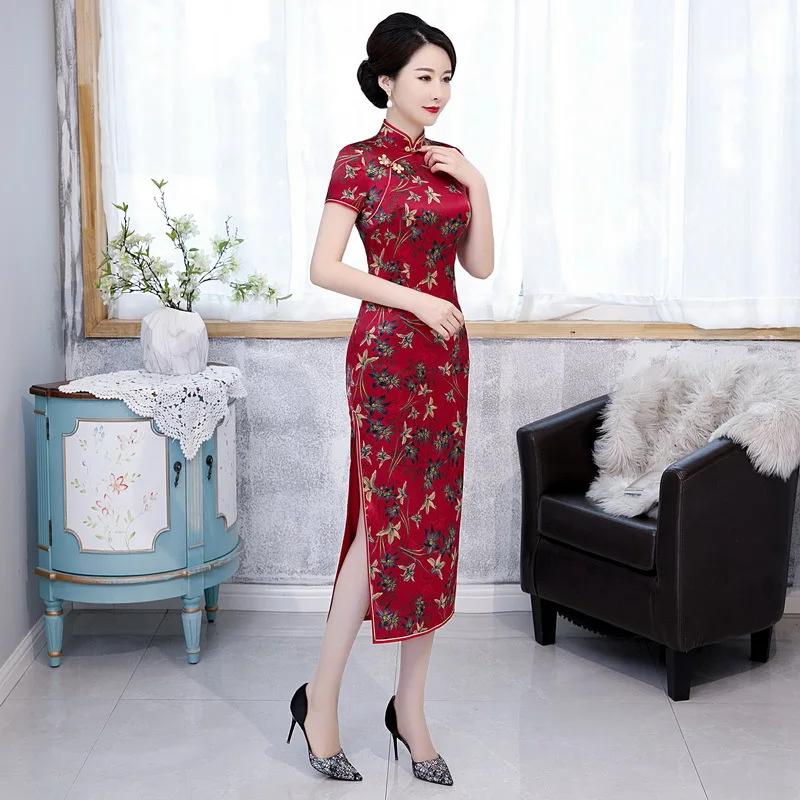2020 spring summer new mulberry silk Short sleeve chinese style Stage show Slim long High-grade red cheongsam dress women
2020 spring summer new mulberry silk Short sleeve chinese style Stage show Slim long High-grade red cheongsam dress women
