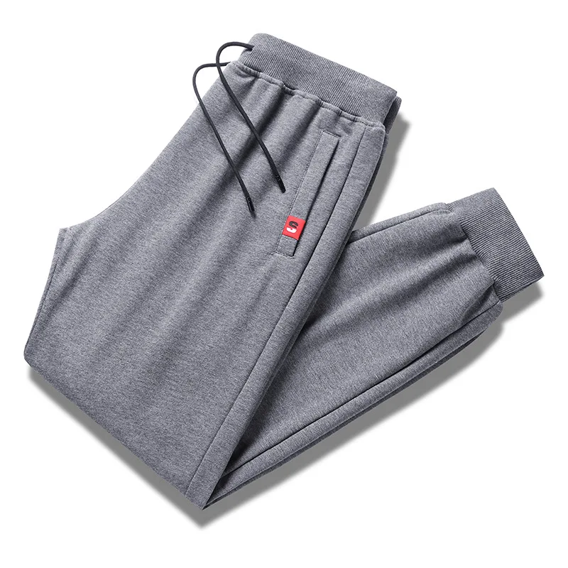 Middle aged and old men's pants loose cotton soft Leggings father's wear spring leisure running sports pants
Middle aged and old men's pants loose cotton soft Leggings father's wear spring leisure running sports pants