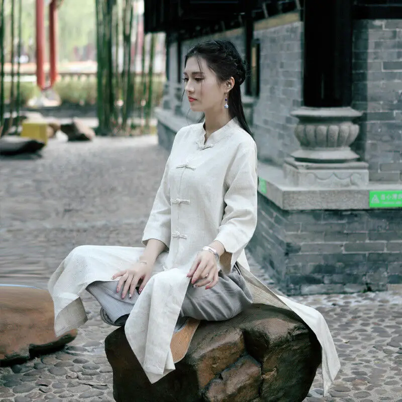 Vintage Women Tai Chi Top Chinese Tang Suit Coat Martial Arts Kung Fu Uniform Retro Artistic Spring Autumn Cotton Linen Robe
Vintage Women Tai Chi Top Chinese Tang Suit Coat Martial Arts Kung Fu Uniform Retro Artistic Spring Autumn Cotton Linen Robe