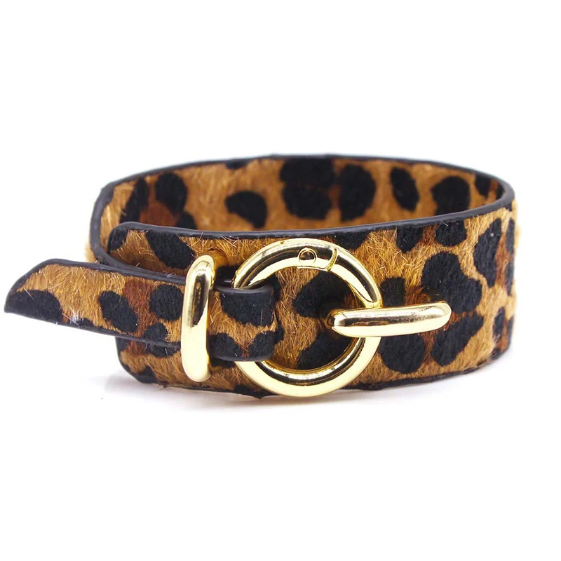 Fashion Leopard Print Leather Bracelets For Women Adjustable Bracelets Vintage Bangle Female Wedding Wristband Jewelry boho
Fashion Leopard Print Leather Bracelets For Women Adjustable Bracelets Vintage Bangle Female Wedding Wristband Jewelry boho
