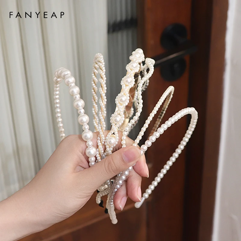Lady Hair Hoops Fashion Hair Accessories Elegant Full Pearls Hairbands Sweet Headband Hair Bundle
Lady Hair Hoops Fashion Hair Accessories Elegant Full Pearls Hairbands Sweet Headband Hair Bundle