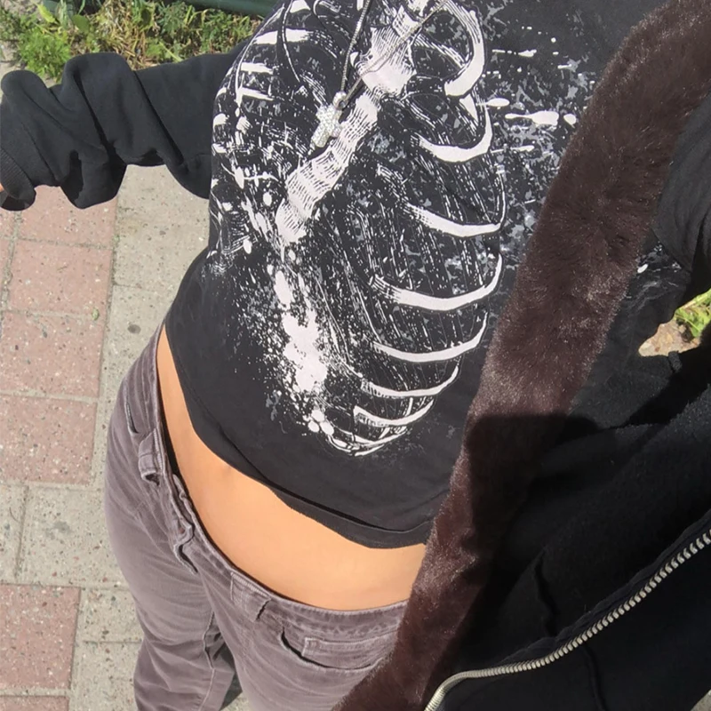 Skeleton Print Harajuku goth Female women t-shirts Kawaii Short Anime T Shirt HipHop Summer Women tee Streetwear crop Tops y2k
Skeleton Print Harajuku goth Female women t-shirts Kawaii Short Anime T Shirt HipHop Summer Women tee Streetwear crop Tops y2k