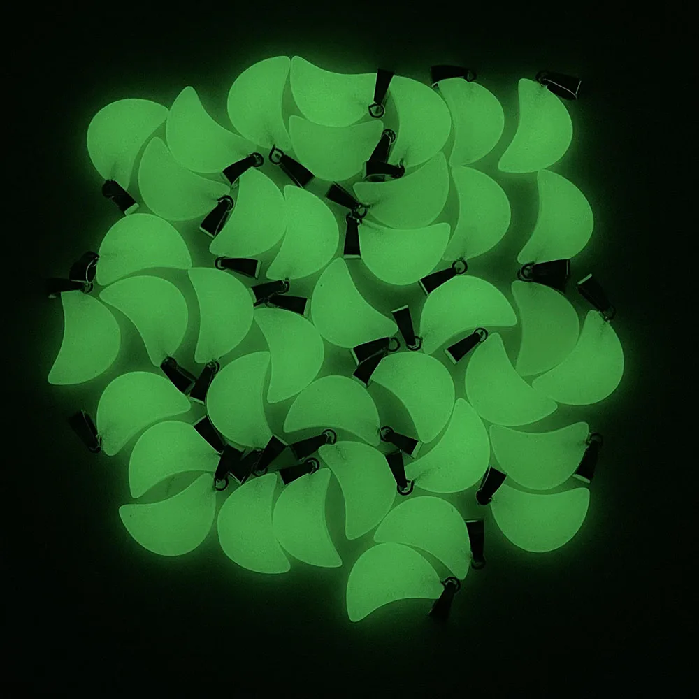 Fashion moon green Luminous stone charms pendants for jewelry making 50pcs/lot Earring charm Necklace accessories gift Wholesale
Fashion moon green Luminous stone charms pendants for jewelry making 50pcs/lot Earring charm Necklace accessories gift Wholesale