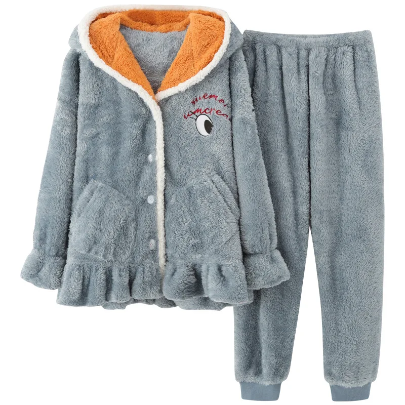 Coral velvet Pajama women's autumn and winter flannel women's thickened Plush warm Korean version home clothes two piece suit
Coral velvet Pajama women's autumn and winter flannel women's thickened Plush warm Korean version home clothes two piece suit