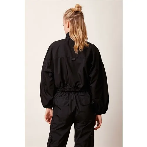 Zipper Women Short Sport Jacket
Zipper Women Short Sport Jacket