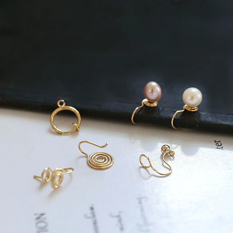 DIY ear accessories 18K package gold color ring ear clip invisible no ear hole mosquito coil disc ear bone clip hand as pendant
DIY ear accessories 18K package gold color ring ear clip invisible no ear hole mosquito coil disc ear bone clip hand as pendant