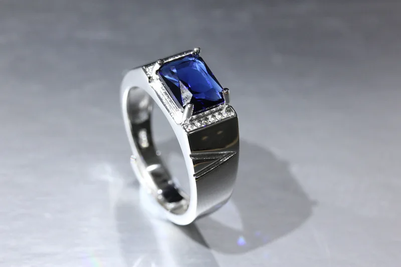 Real 925 sterling silver personality European and American men Korean style ring personality ladies ring
Real 925 sterling silver personality European and American men Korean style ring personality ladies ring