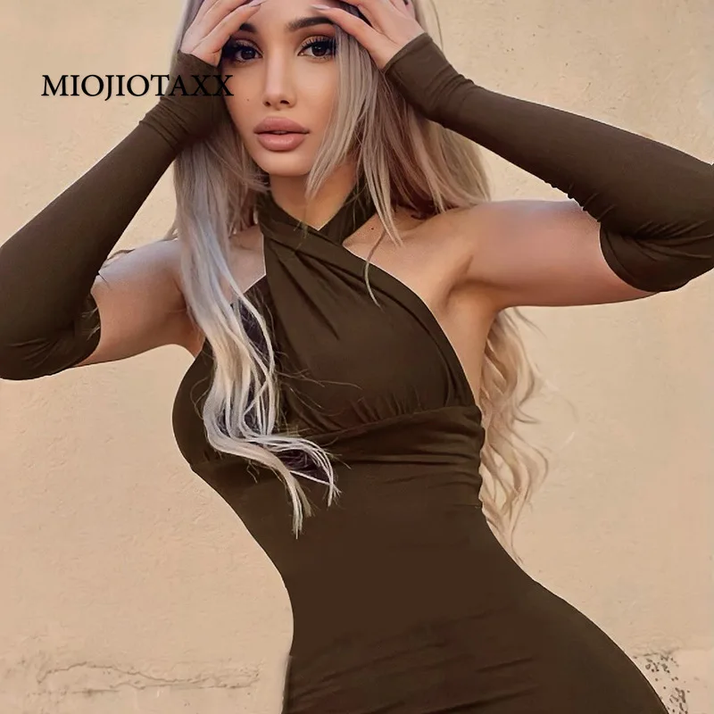 MIOJIOTAXX Europe America 2022 New Fashion Sexy Hollow Open Back Cross Sleeve Tight Above Knee Mini Dress for Women Y2k Clothing
MIOJIOTAXX Europe America 2022 New Fashion Sexy Hollow Open Back Cross Sleeve Tight Above Knee Mini Dress for Women Y2k Clothing