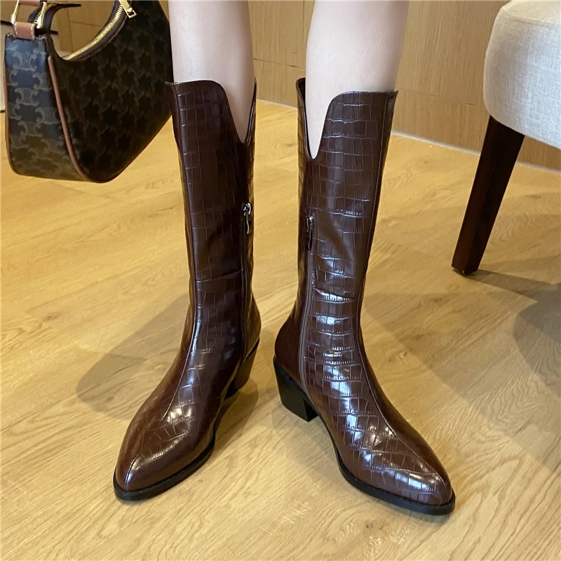 COVIBESCO Fashion Concise Women Knee-High Boots Autumn Winter Genuine Leather High Heels Shoes Woman Zipper Western Long Boots
COVIBESCO Fashion Concise Women Knee-High Boots Autumn Winter Genuine Leather High Heels Shoes Woman Zipper Western Long Boots