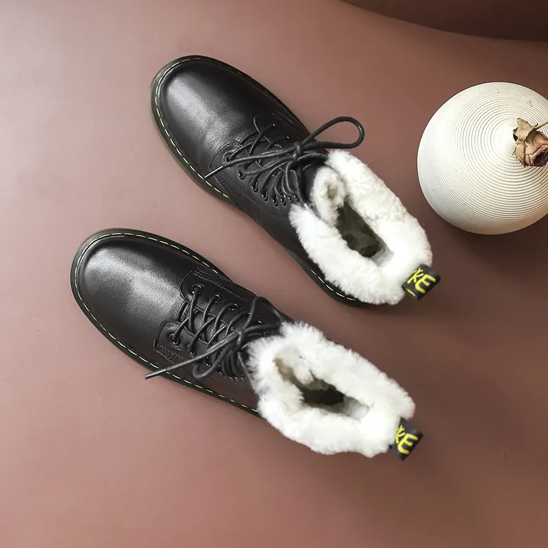 Cold Winter Snow Boots Women's Natural Cow Leather Short Boots Woman Thick Sheep Fur Lined Bootie Lace up Warm Shoe Plus Size 43
Cold Winter Snow Boots Women's Natural Cow Leather Short Boots Woman Thick Sheep Fur Lined Bootie Lace up Warm Shoe Plus Size 43