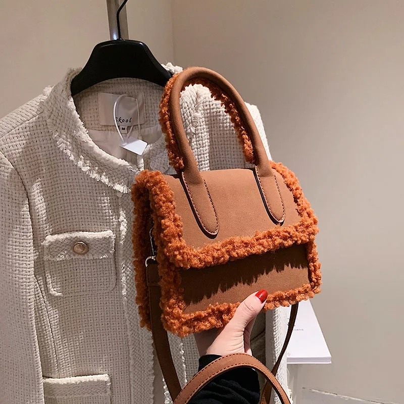 Casual Solid Color Small Handbags Fashion Faux Fur Shoulder Crossbody Bags for Women 2021 Winter Plush Ladies Totes Female Sac
Casual Solid Color Small Handbags Fashion Faux Fur Shoulder Crossbody Bags for Women 2021 Winter Plush Ladies Totes Female Sac